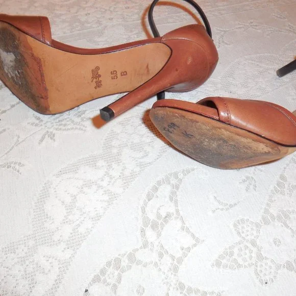 COACH Brown Leather Open Toe Ankle Strap Heels sz. 5.5B - Picture 2 of 4